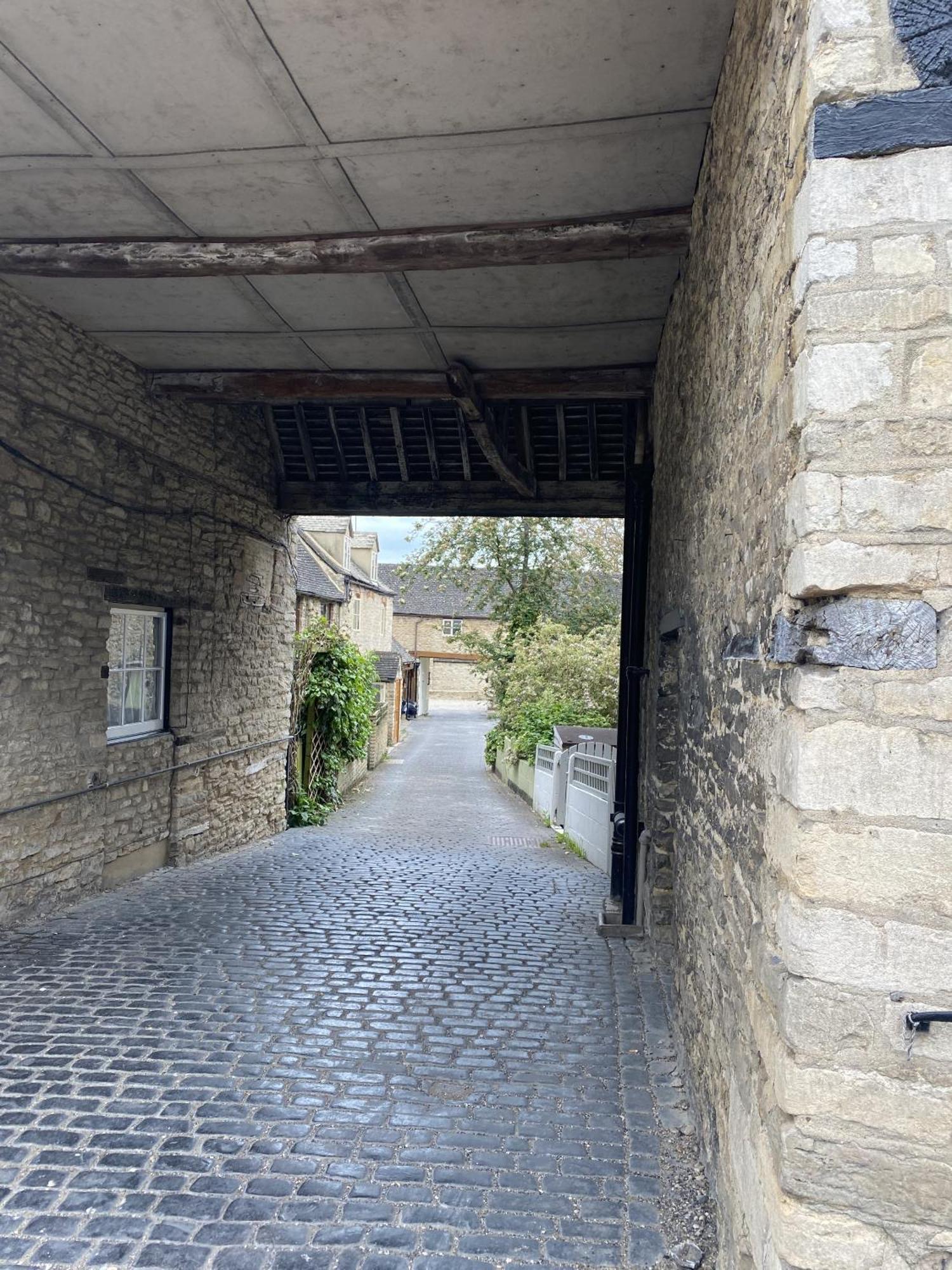 The Old Coach House Villa Witney Exterior foto